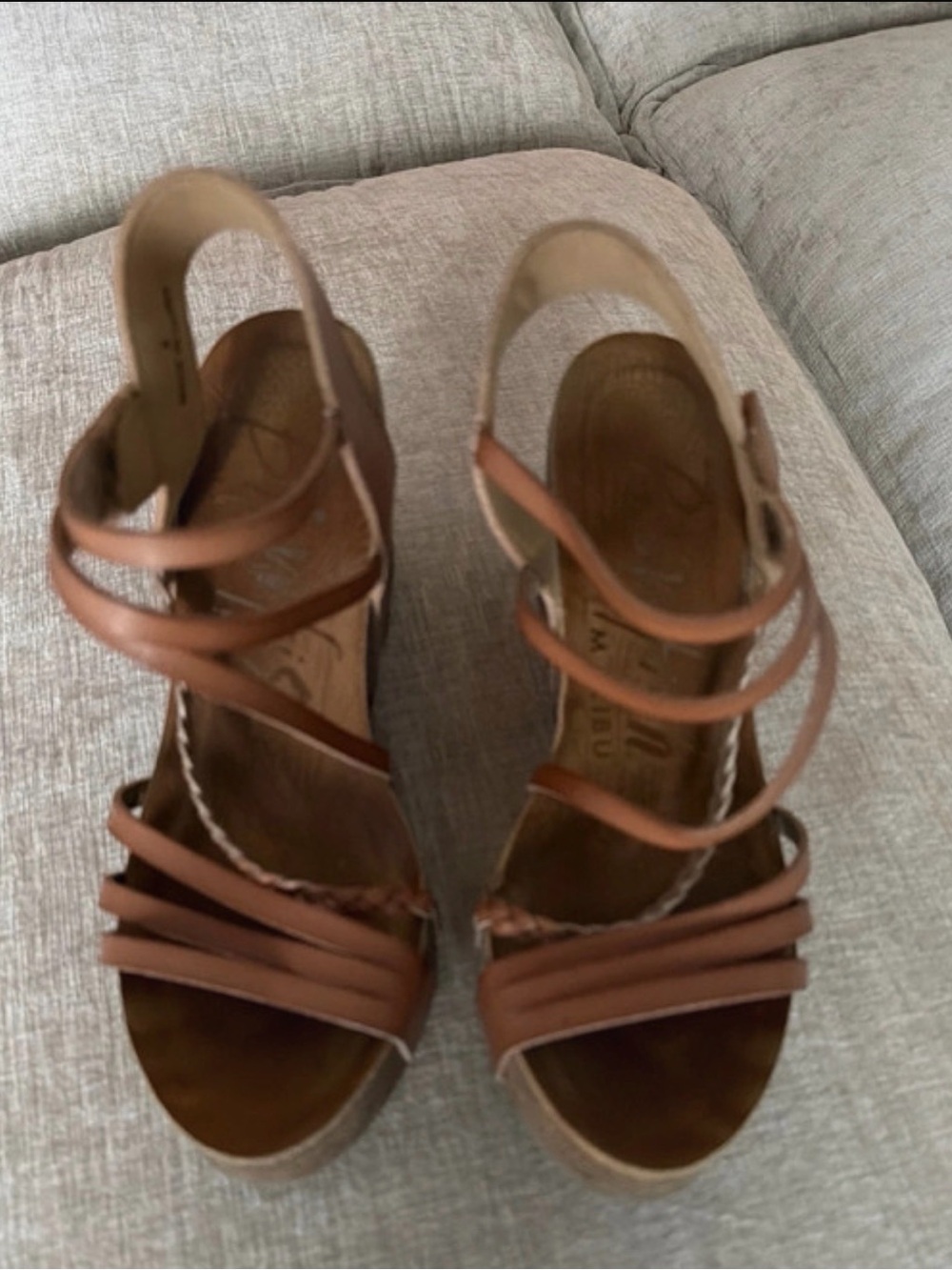 Blowfish Malibu Heidi Tan Brown Strappy Wedge Sandals Size 8